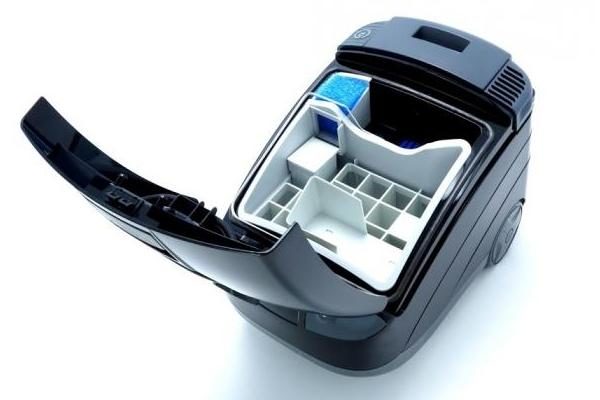  Прахосмукачка THOMAS вътре