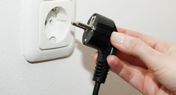  изключете прахосмукачката