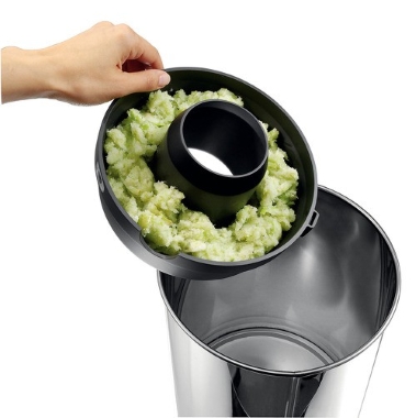  Кейк в сокоизстисквачката