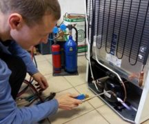  Машина за ремонт на хладилници