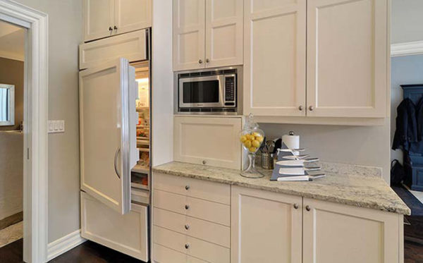  Вграден хладилник