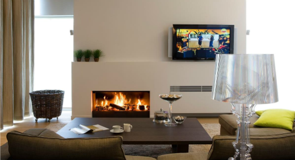  Електрическо камина вградено в стената