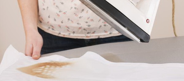  Ръце в желязото