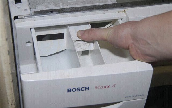 Контейнер за прах