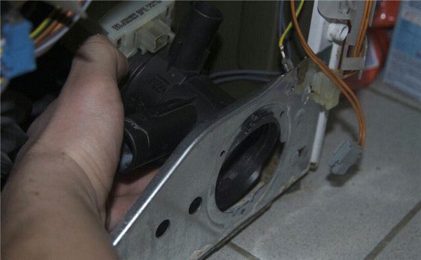 Слюдената помпа