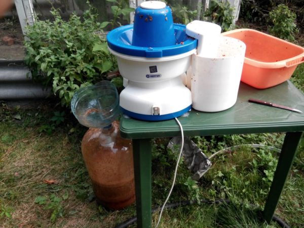  Приложение на устройството