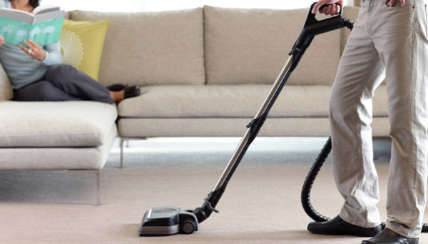  Мокро почистване в къщата