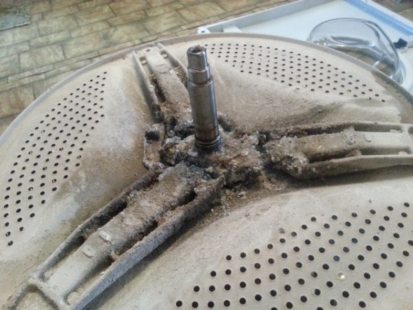  Изпийте в пералнята