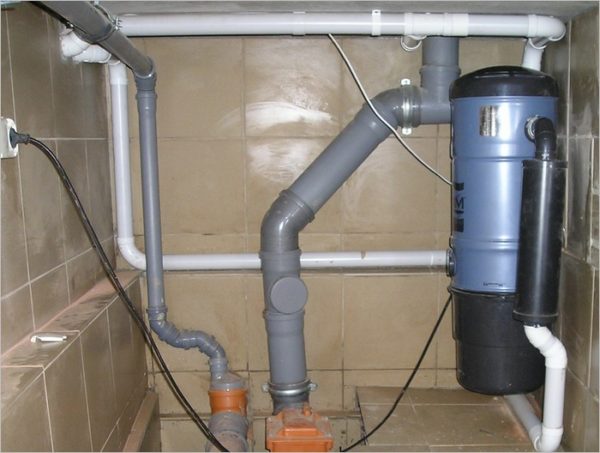  Вградена прахосмукачка с централен модул