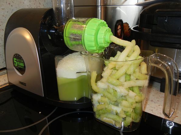  Стискане на ябълков сок