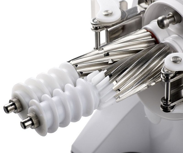  Устройство с две винтови устройства