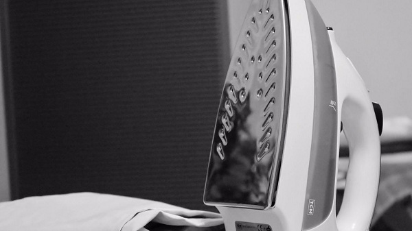  Желязо на дъската за гладене