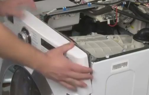  Отместване на контролния панел