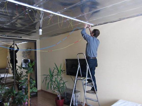  Опция за нагревател за таван