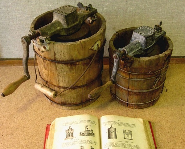  Първа машина за сладолед