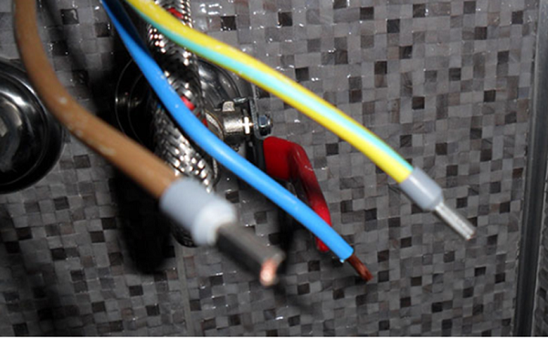 Връзката свършва