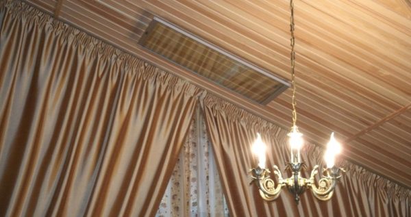  Стъклен инфрачервен нагревател PION