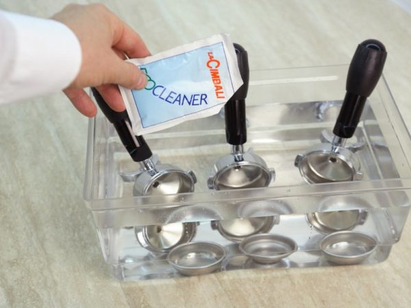  Почистване на кафе машина