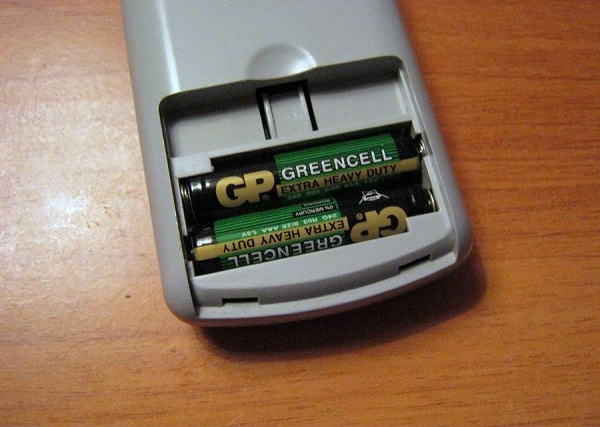 Дистанционно управление с батерии