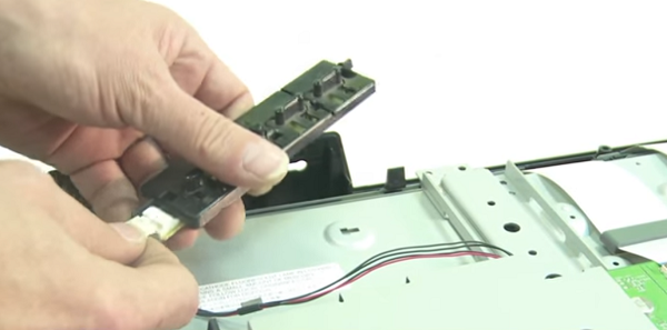  Отваряне на панела