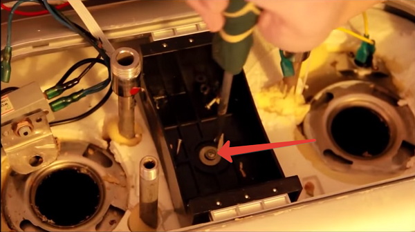  Завийте под дъската