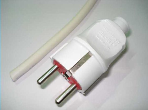  Микровълнова щепсела