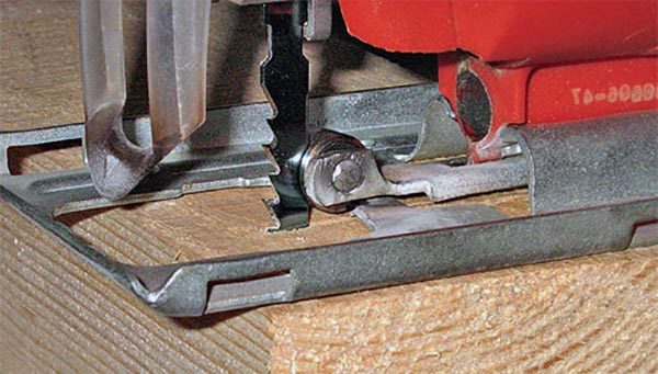  Рязане на дърво с електрически мозайката