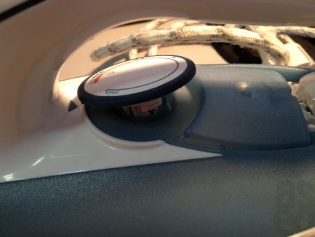  Сваляне на копчето на копчето Brown