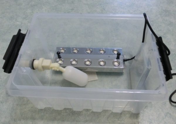  Овлажнител от контейнера