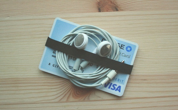  Пластмасова карта и каучук