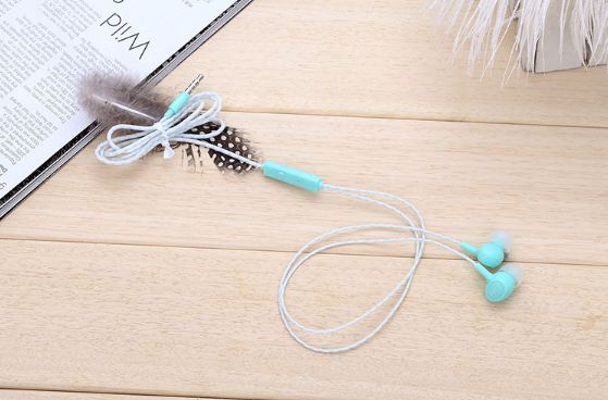  Дизайнерски слушалки