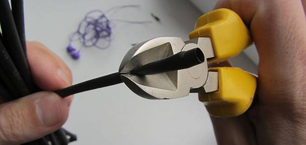  Смачкайте тръбата