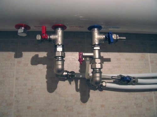  Клапани за студена и гореща вода