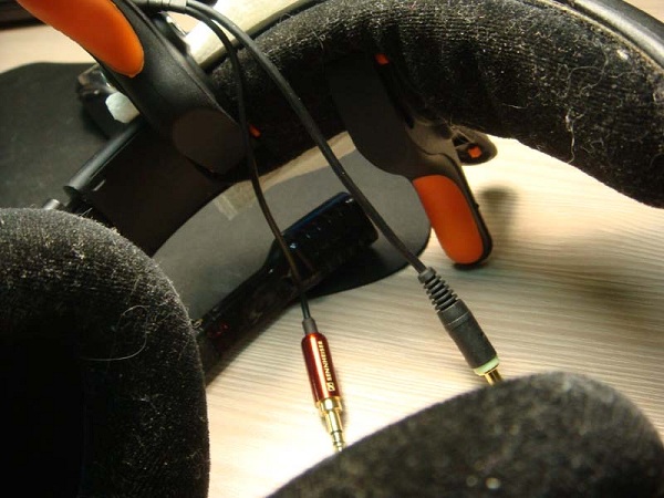  Слушалки за наблюдение