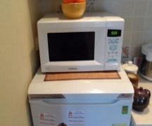  Мога ли да сложа микровълнова печка в хладилника