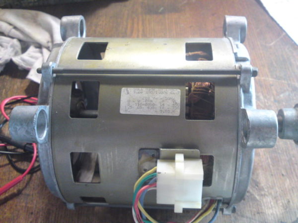  Машина на пералната машина