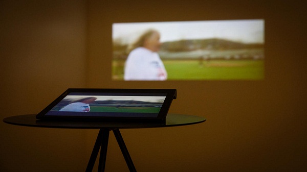  Таблетен проектор