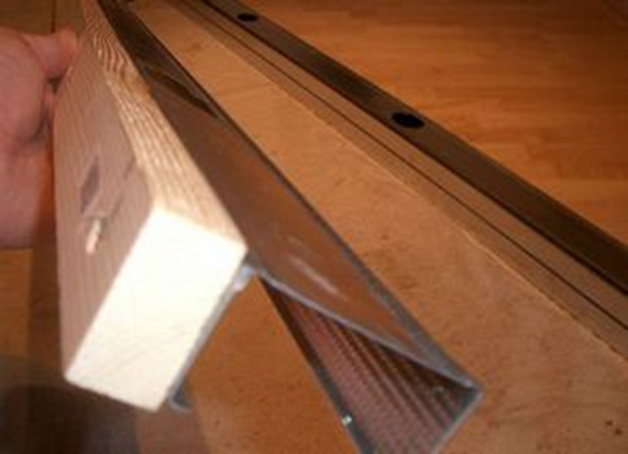  Ние изсичаме дървен материал