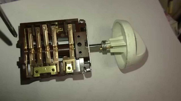 Превключвател на режима