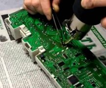  Контролен модул на пералната машина