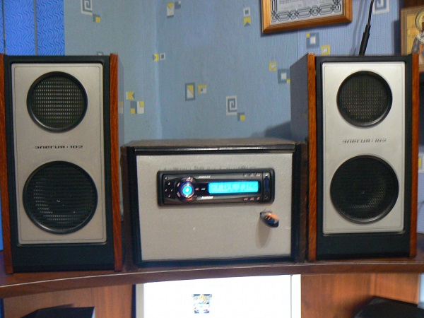  Втората версия на музикалния център