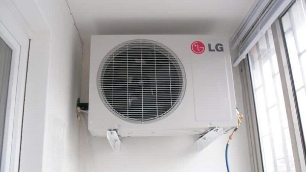  Външно тяло в балкона