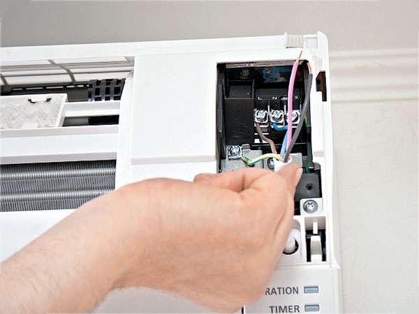  Свързване на терминала