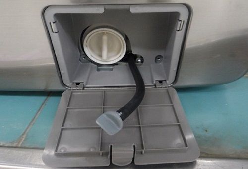 Воден филтър