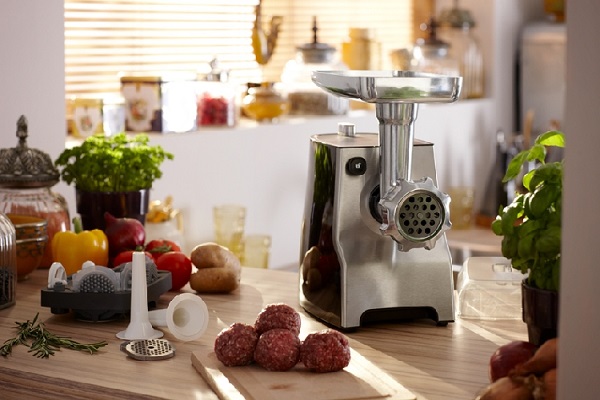  Мощен месомелачка