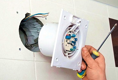  Вентилатор за изпускане