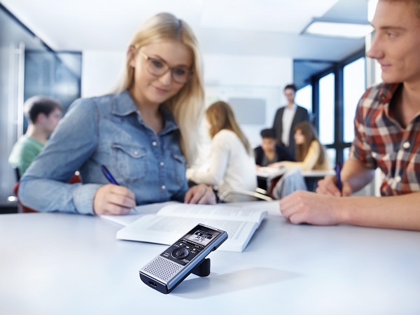  Работата на цифровия гласов рекордер