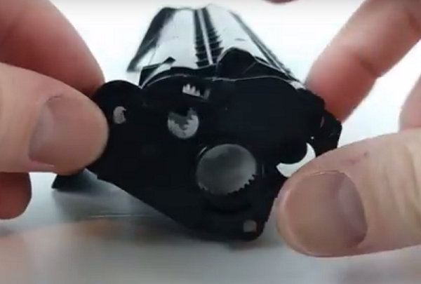  Затварящ капак