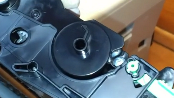  Черен капак