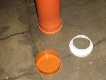 Адаптер, щепсел и тръба